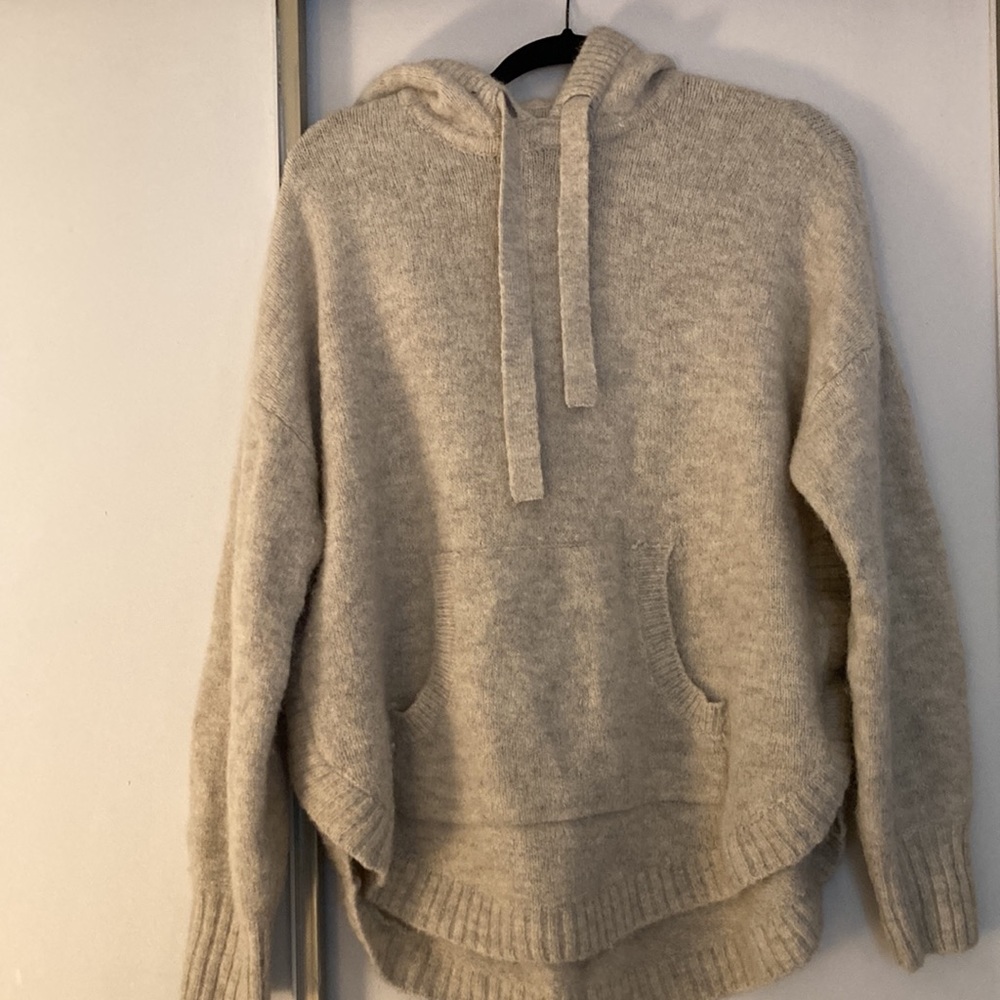 Cute Madewell wool blend hooded sweater. Size M